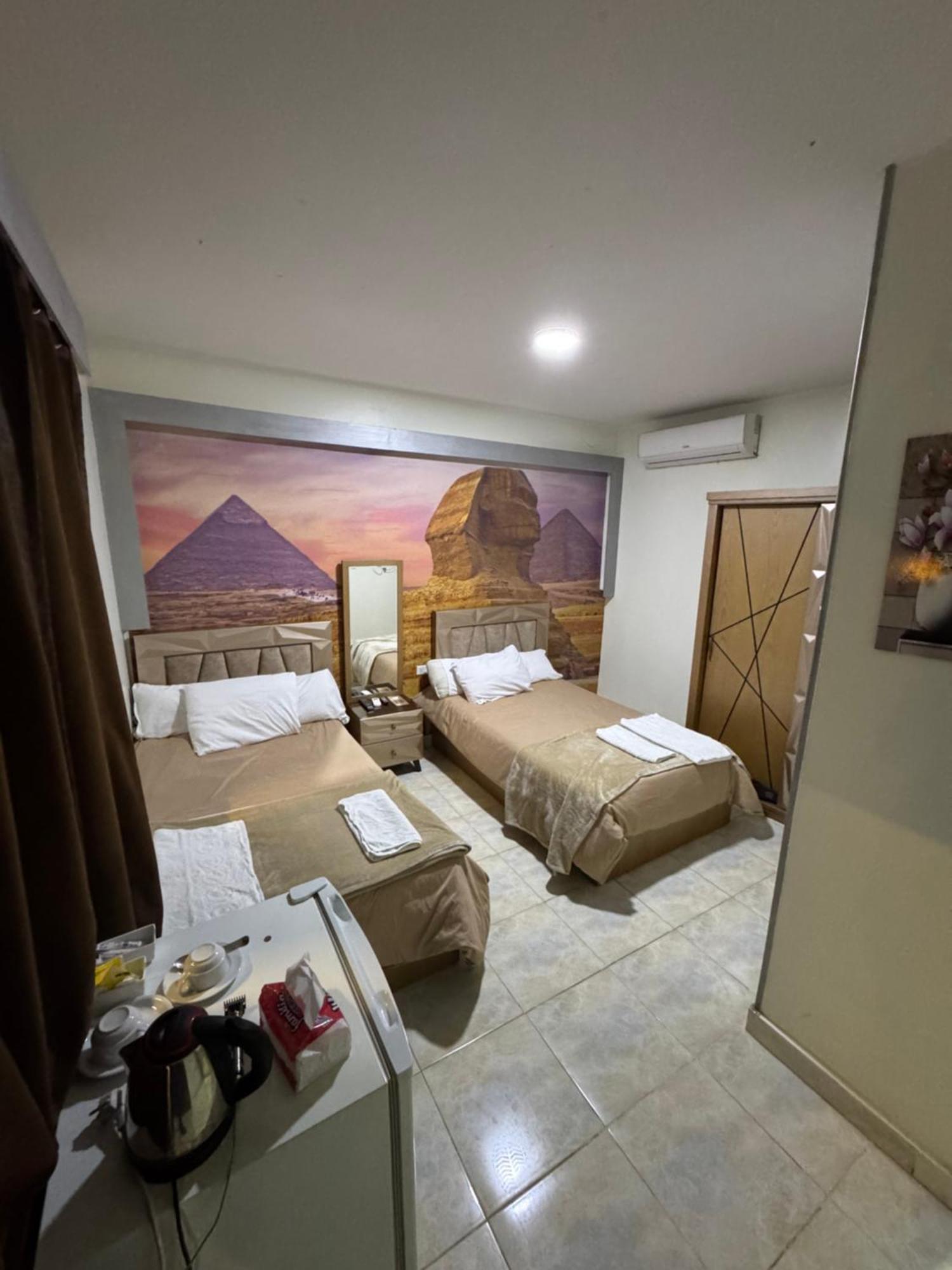 Nefertiti Pyramids View Hotel Cairo Exterior photo